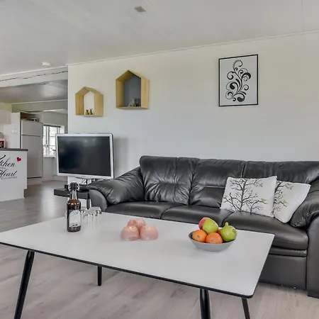 Casa de Férias Ejna By Interhome *